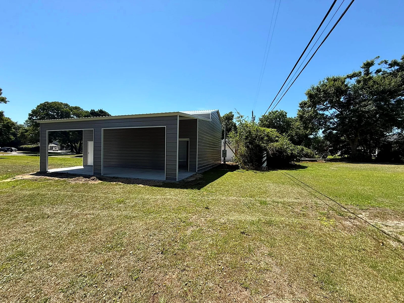 Custom Garage Storage Build on the Crystal Coast photo 6, Custom Garage by KTE Contracting