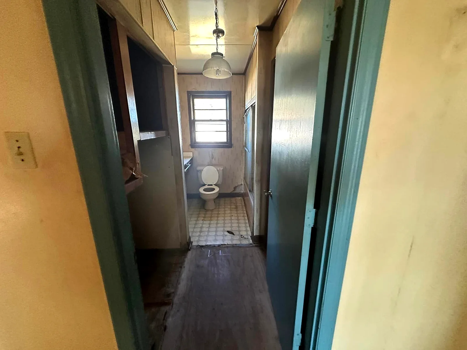 Complete Home Interior Remodel on the Crystal Coast photo 10, Custom Home by KTE Contracting